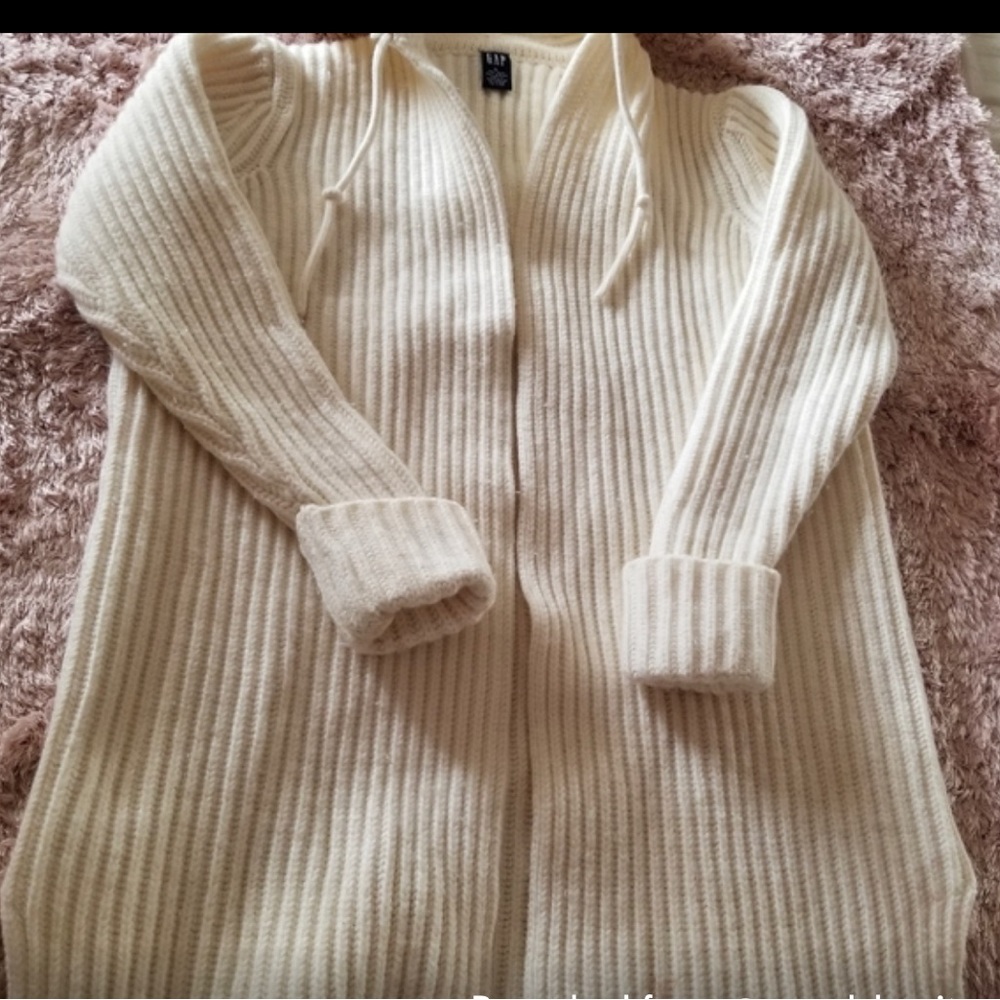 Woman’s Gap Hooded Cardigan, Long Thick & Warm Wool blend.